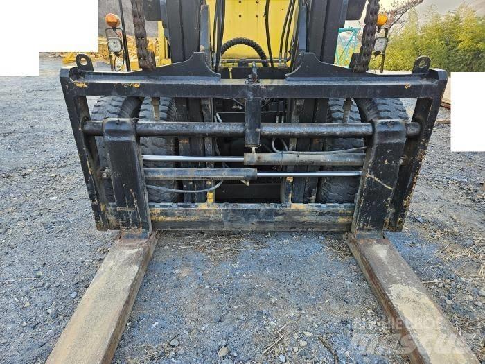 Komatsu FD 150 Wózki widłowe wysokiego składowania