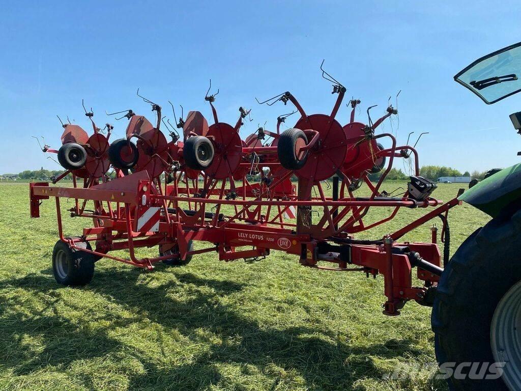 Lely 1250 Zgrabiarki i przetrząsacze
