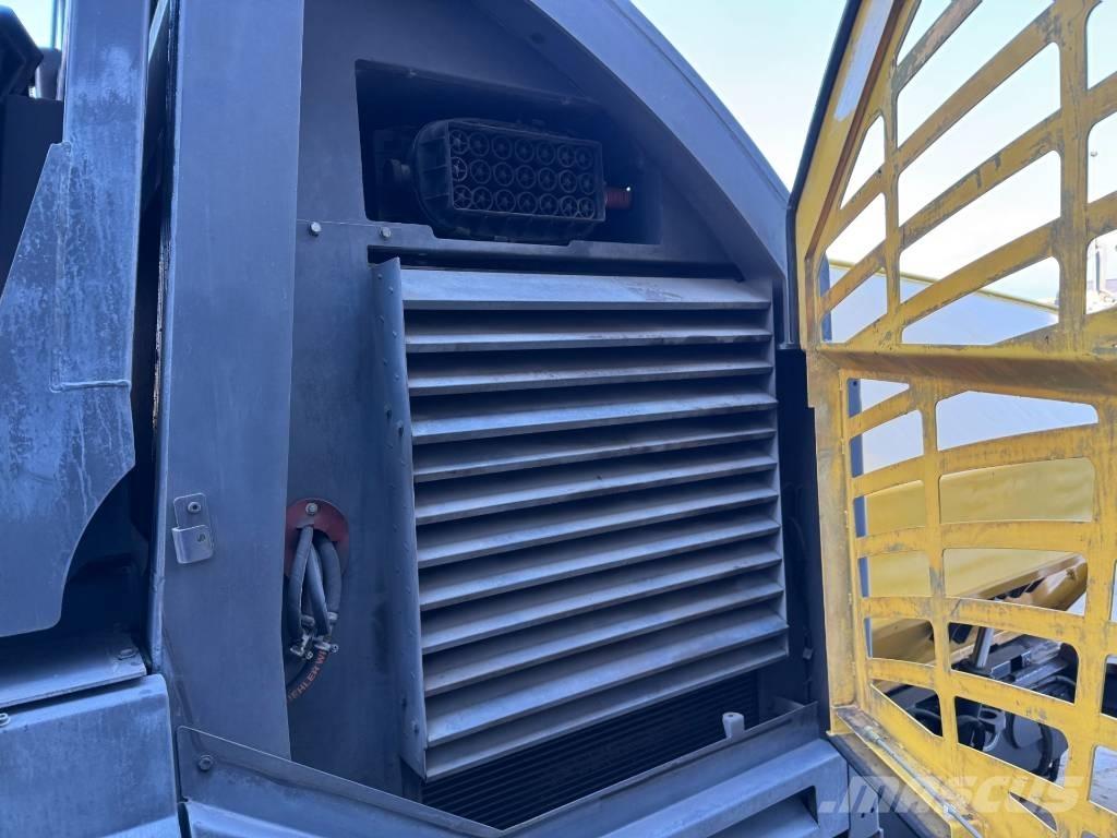 Bomag BMF 2500 S Rozściełacze do asfaltu