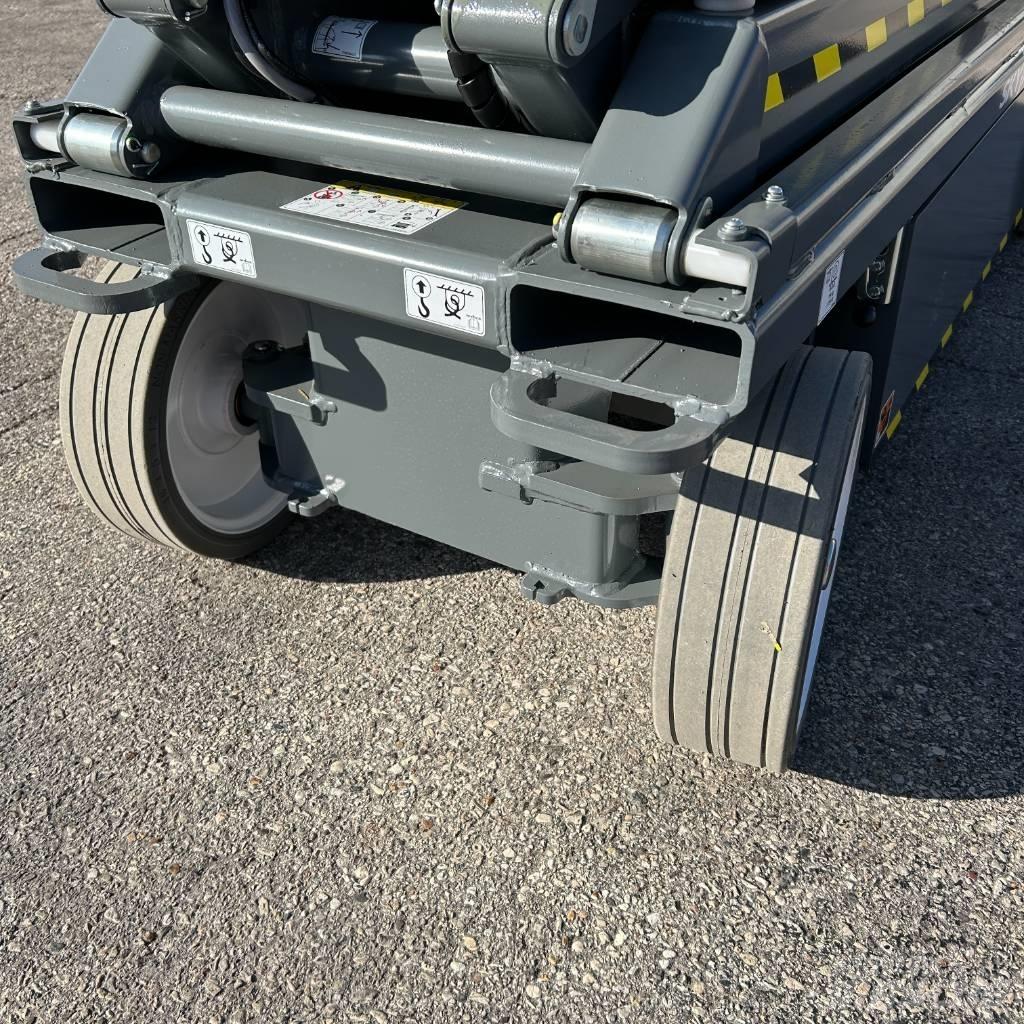SkyJack SJ 3226 Podnośniki nożycowe
