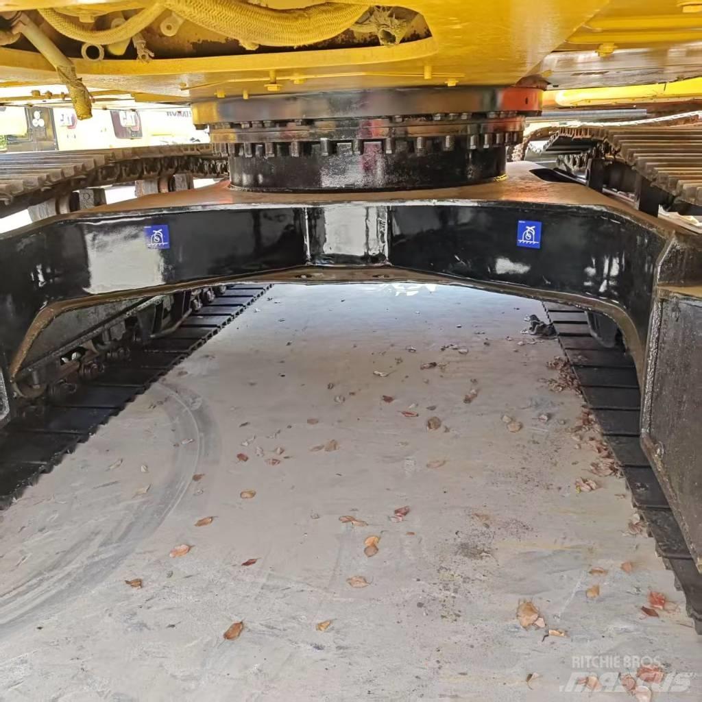 CAT 320 D Koparki gąsienicowe