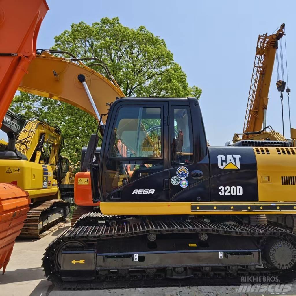 CAT 320 D Koparki gąsienicowe