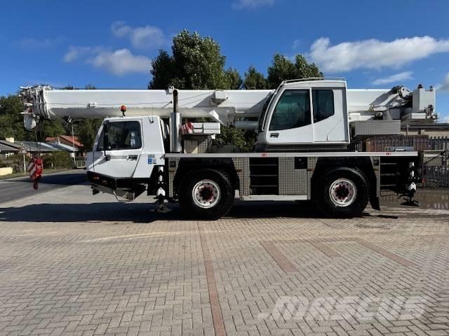 Tadano ATF 40-2 Żurawie szosowo-terenowe