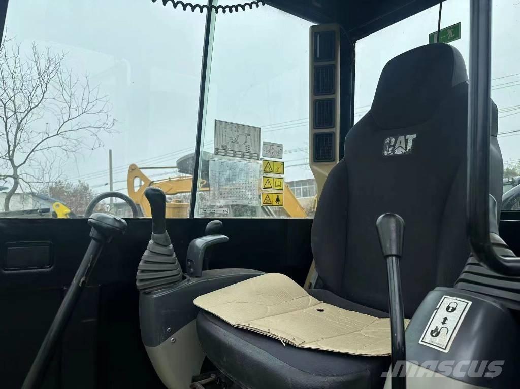 CAT 306D Koparki gąsienicowe