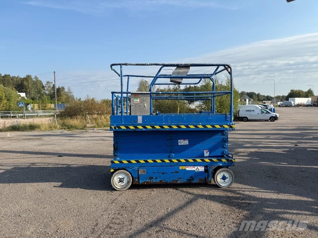 UpRight X32N Podnośniki nożycowe