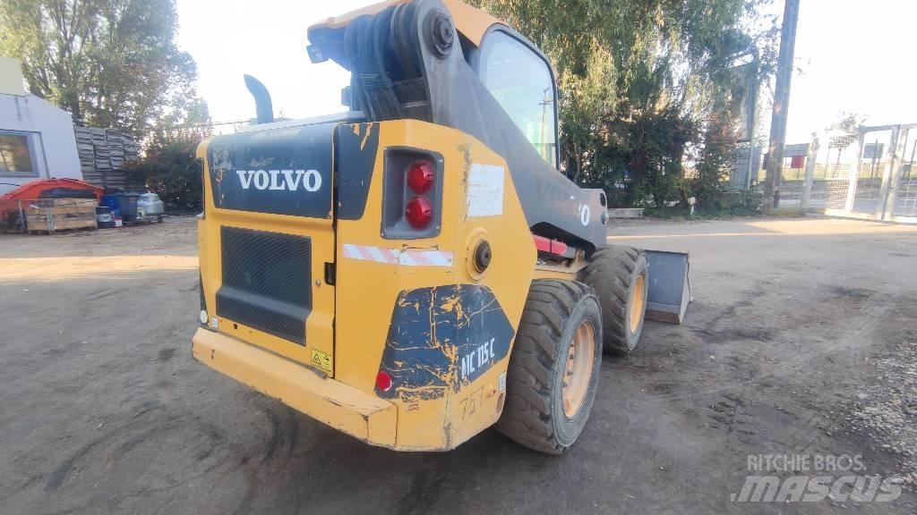 Volvo MC 115 C Ładowarki burtowe