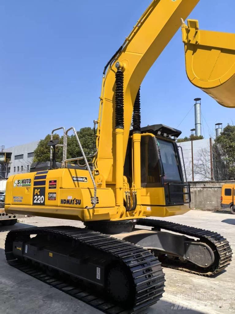 Komatsu PC 220-8 Koparki gąsienicowe