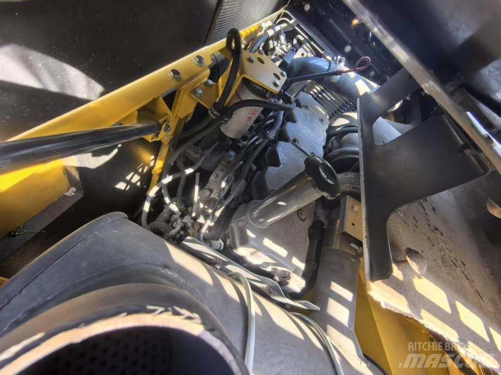 Komatsu PC 220-8 Koparki gąsienicowe