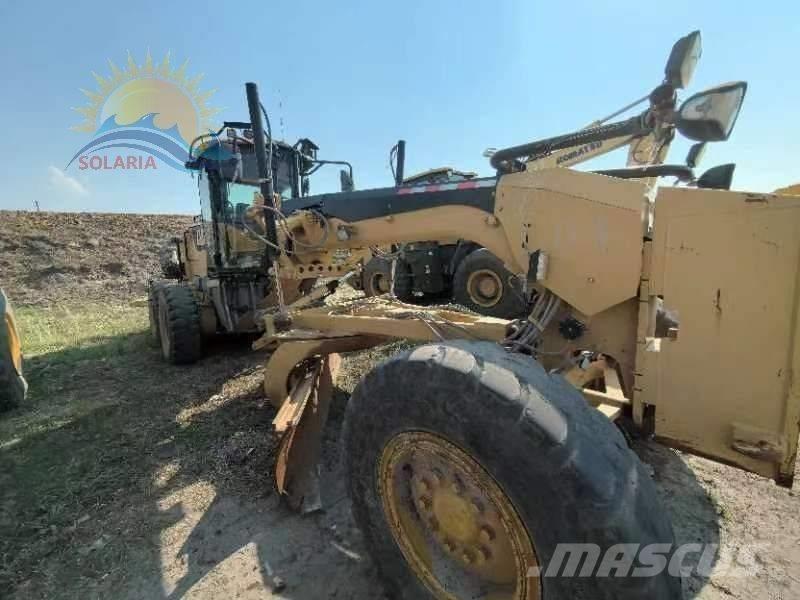 CAT 140 M Równiarki