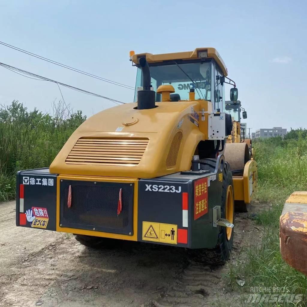 XCMG XS 223 J Walce jednobębnowe