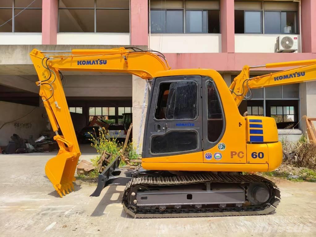 Komatsu PC 60 Koparki gąsienicowe