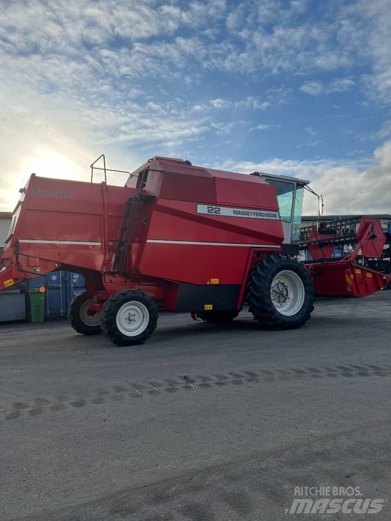 Massey Ferguson 22 Kombajny zbożowe