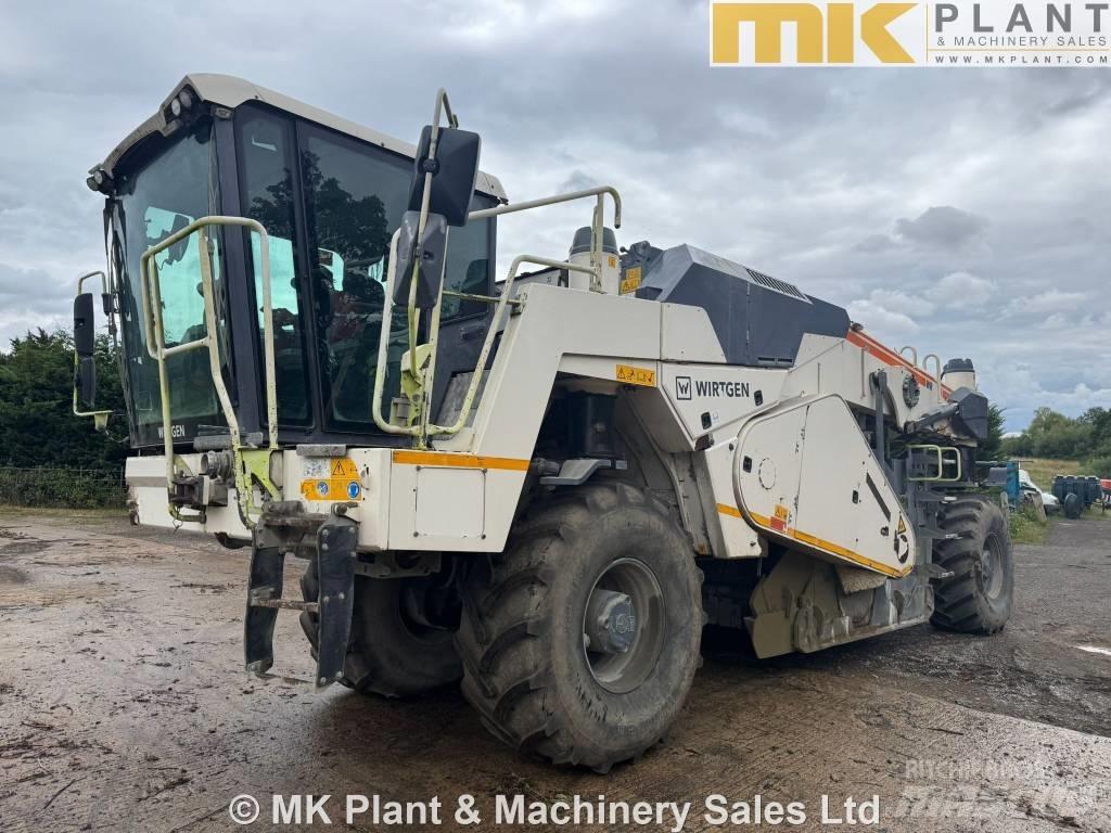 Wirtgen WR 200i Recyklery do asfaltu