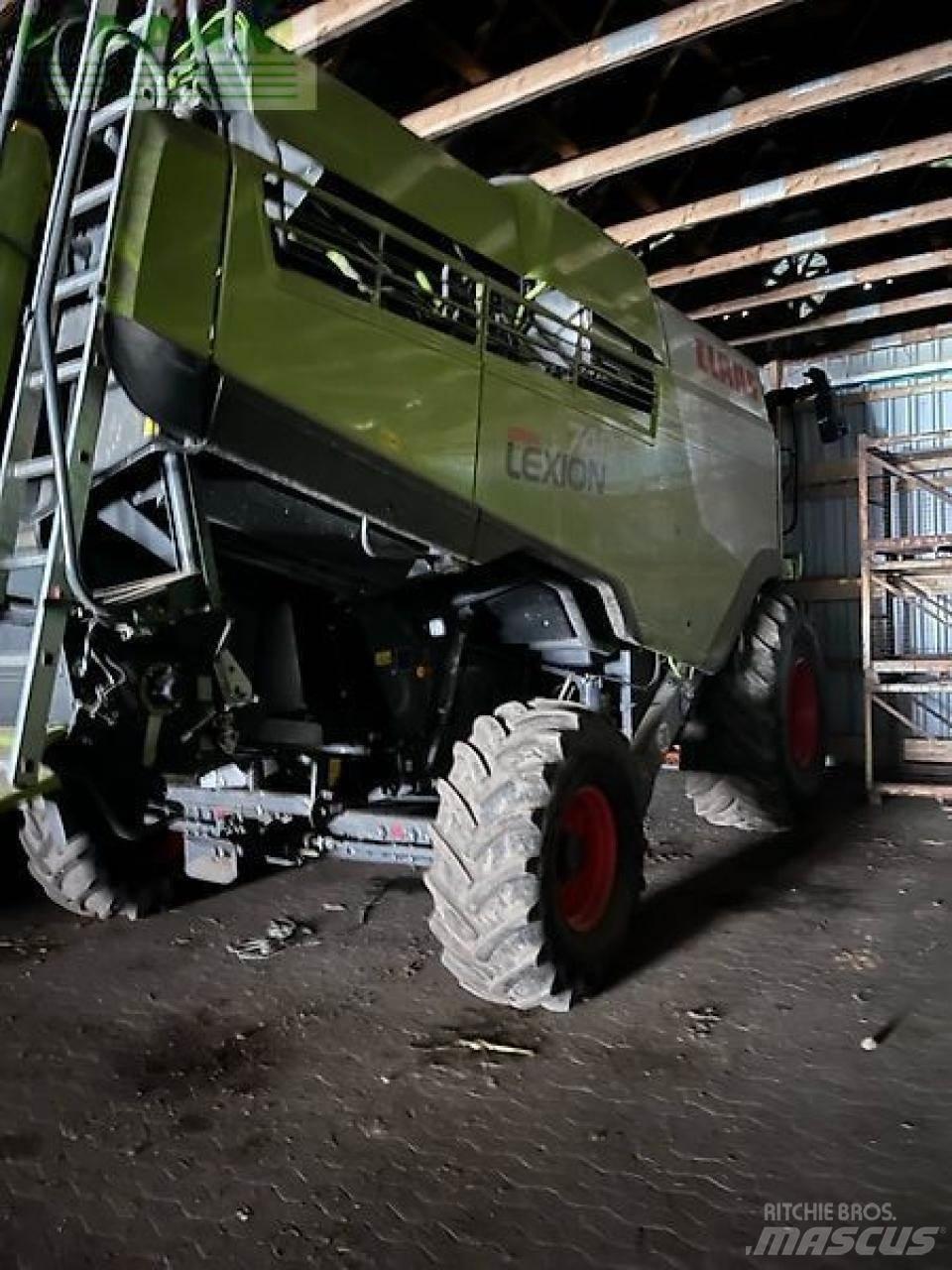 CLAAS lexion 740 Kombajny zbożowe