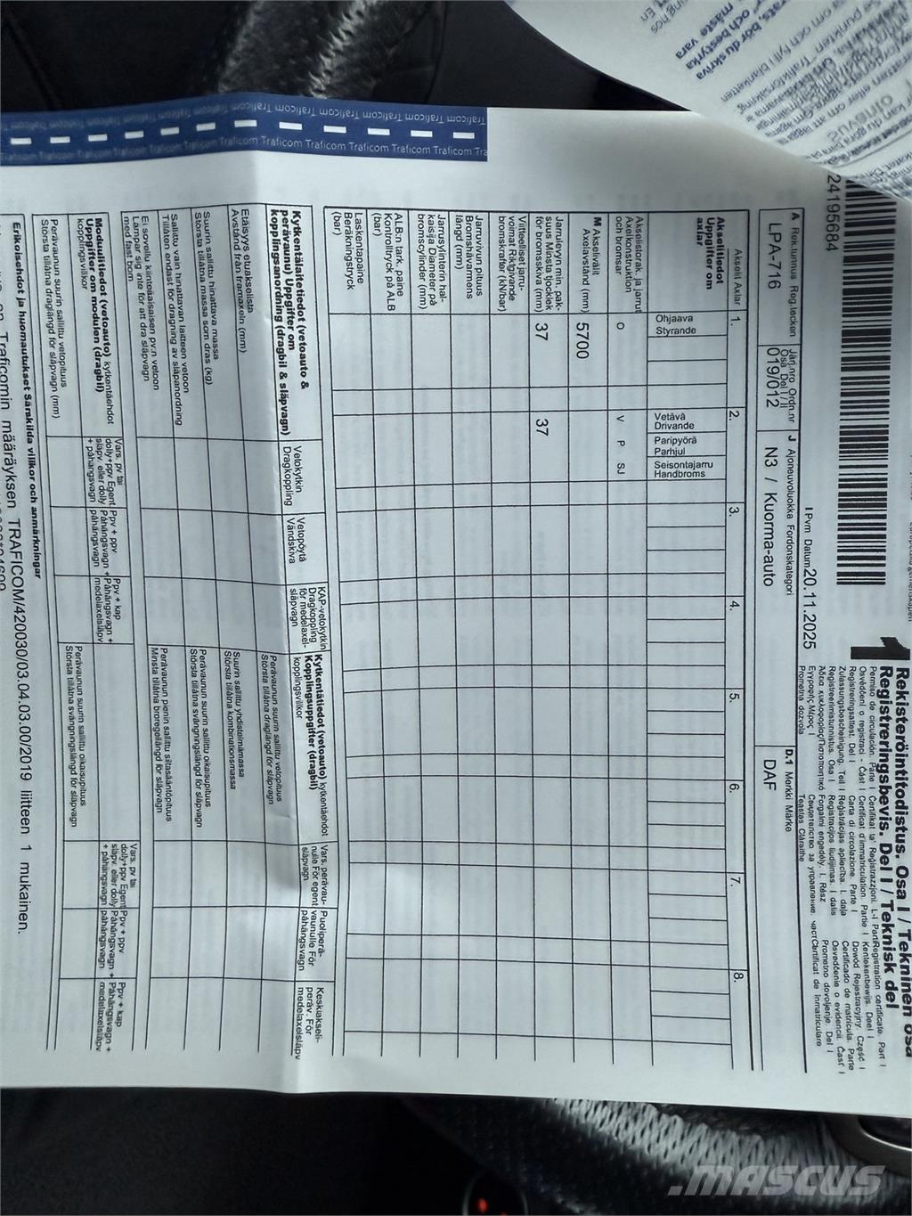 DAF CF 300 FA 4x2 Samochody ciężarowe ze skrzynią zamkniętą