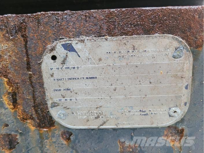Hyundai HX 300 Koparki gąsienicowe