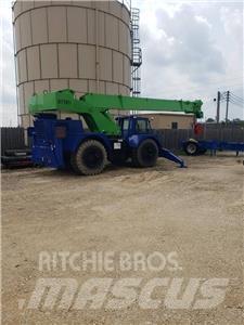Grove RT 58 D Żurawie terenowe