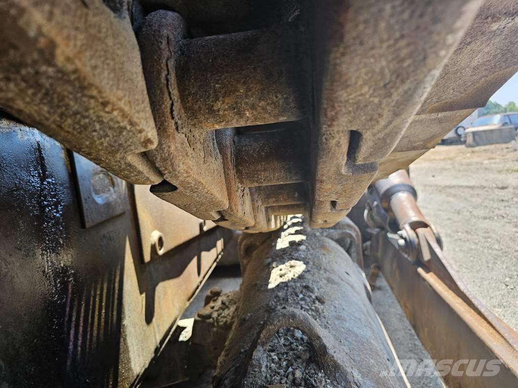 CAT D8L Spycharki gąsienicowe