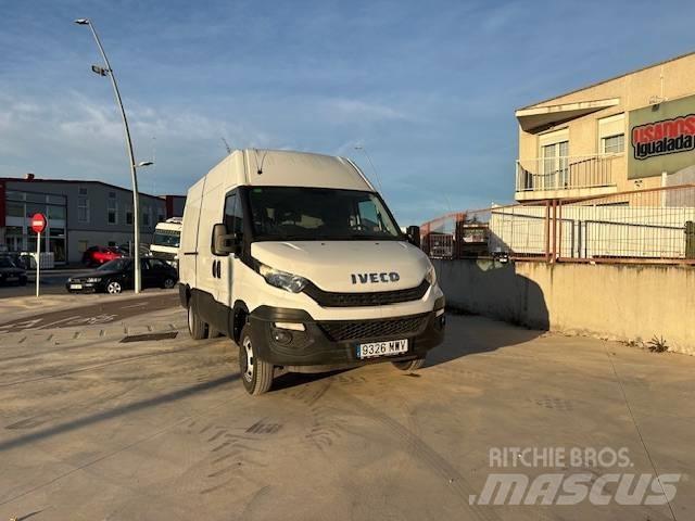 Iveco 35C 12 Busy / Vany