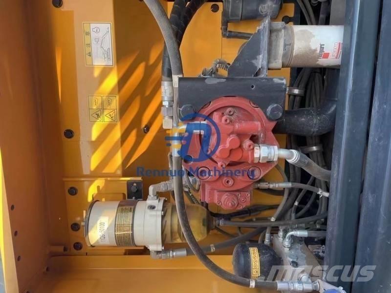 Hyundai 225VS Koparki gąsienicowe