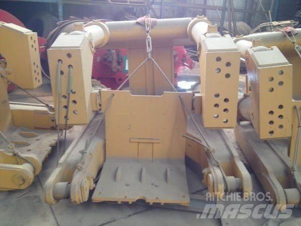 CAT D8K RIPPER Maszyny budowlane - Inne