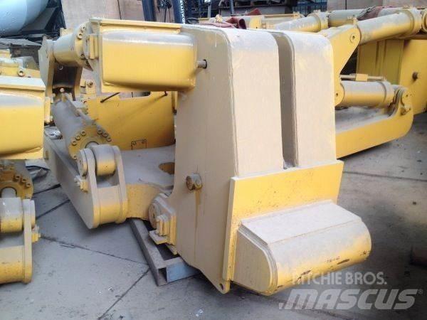 CAT D8K RIPPER Maszyny budowlane - Inne