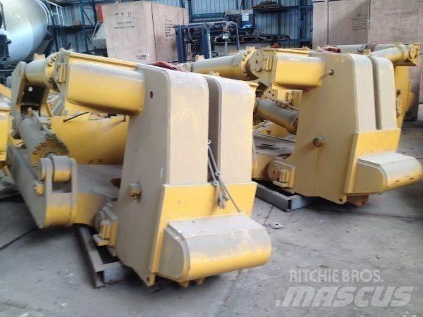 CAT D8K RIPPER Maszyny budowlane - Inne