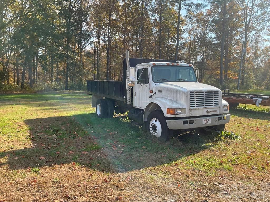 International 4900 Wywrotki