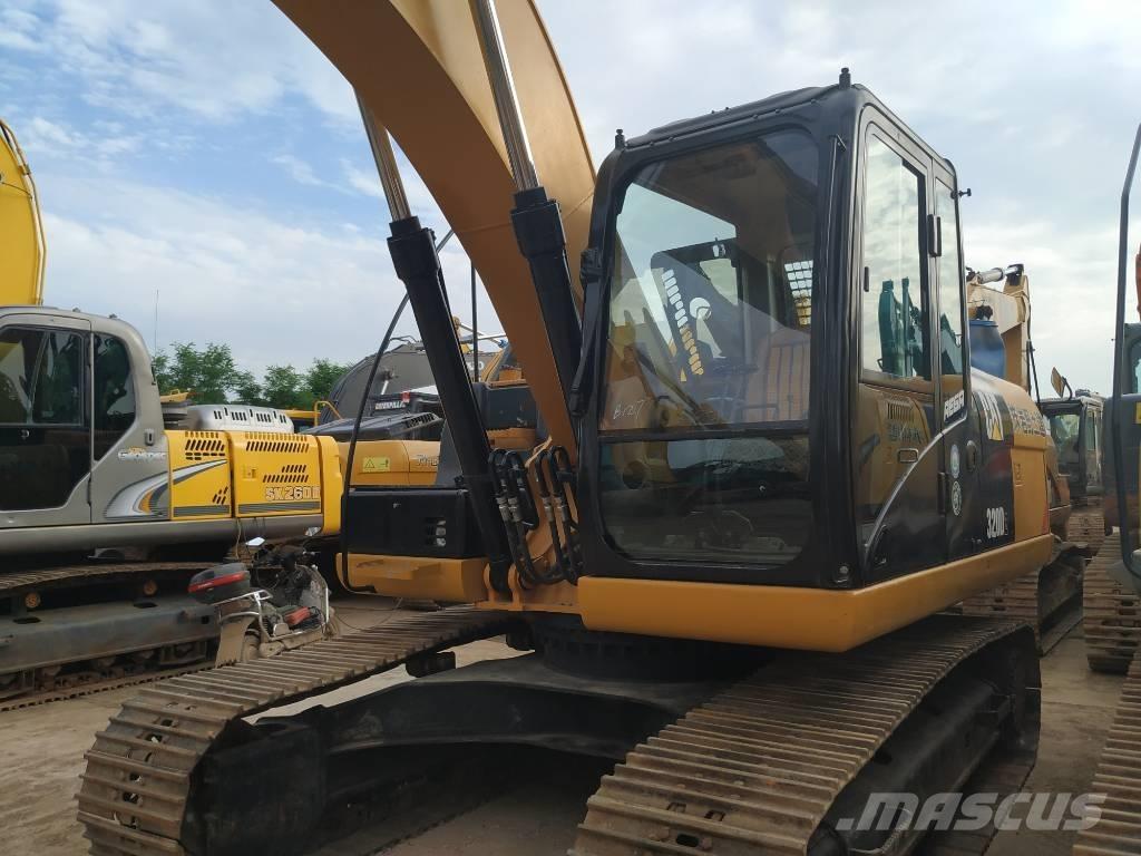 CAT 320 D Koparki gąsienicowe