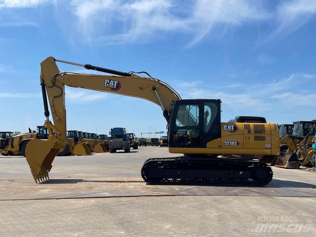 CAT 323D3 Koparki specjalne