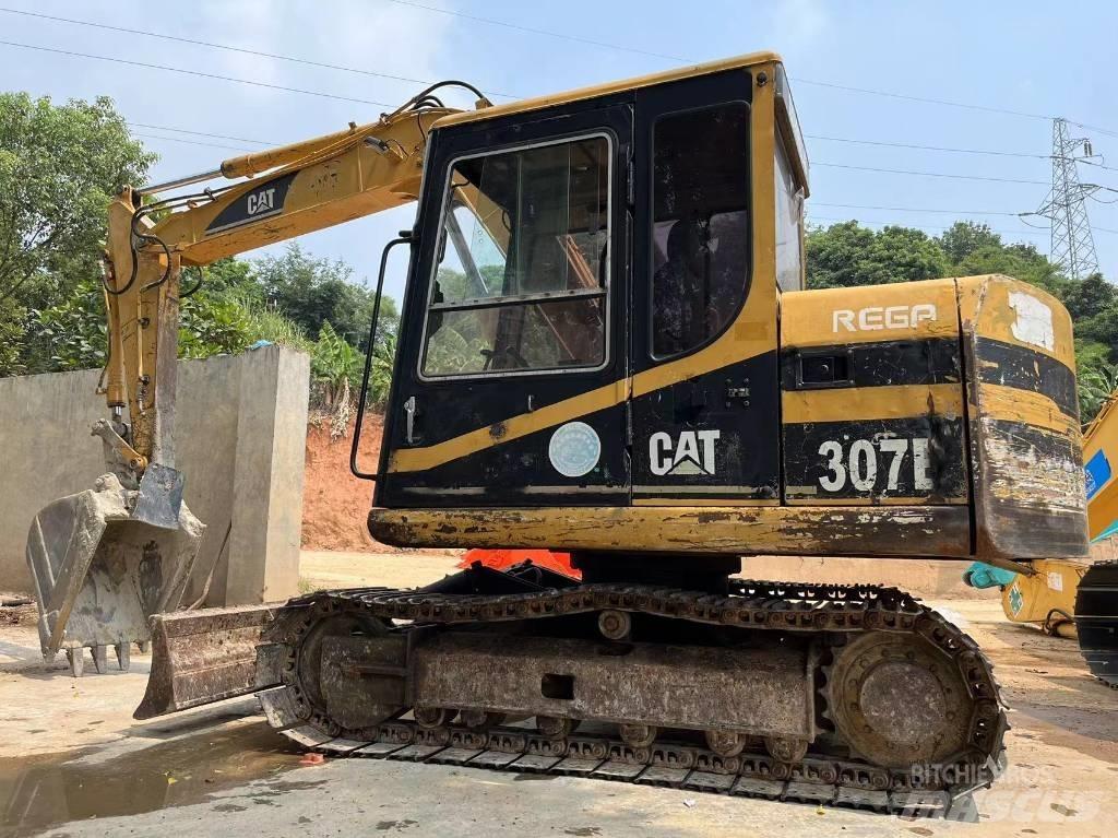 CAT 307 Koparki gąsienicowe
