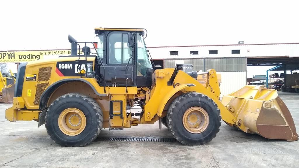 CAT 950M Ładowarki kołowe