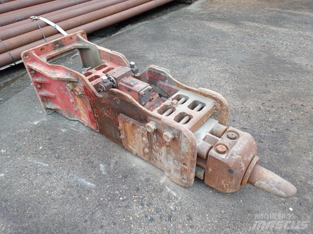 NPK H-8XA Młoty hydrauliczne