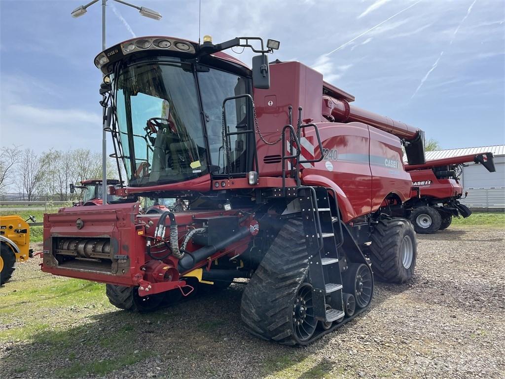 Case IH AF 7240 Kombajny zbożowe