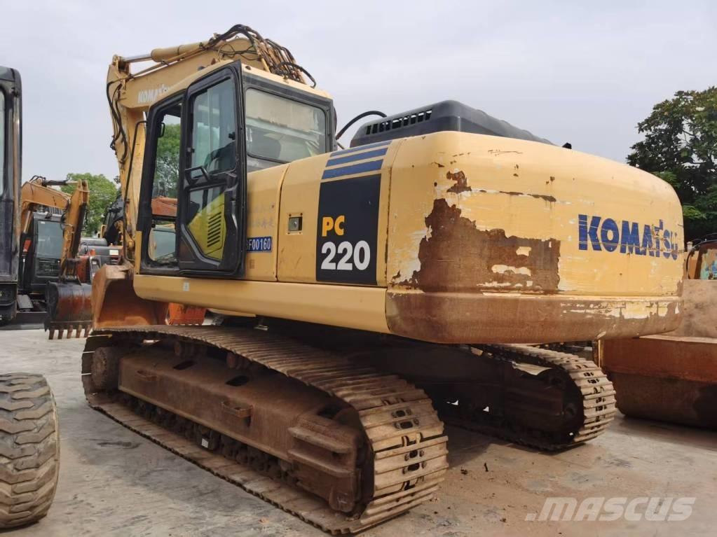 Komatsu PC 220-7 Koparki gąsienicowe