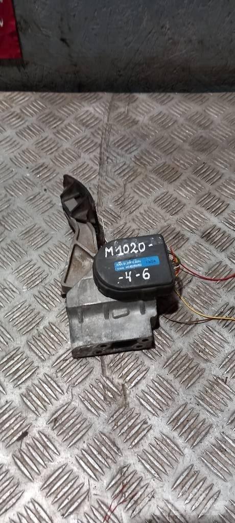 MAN TGA    81259706094 Kabiny i wnętrze