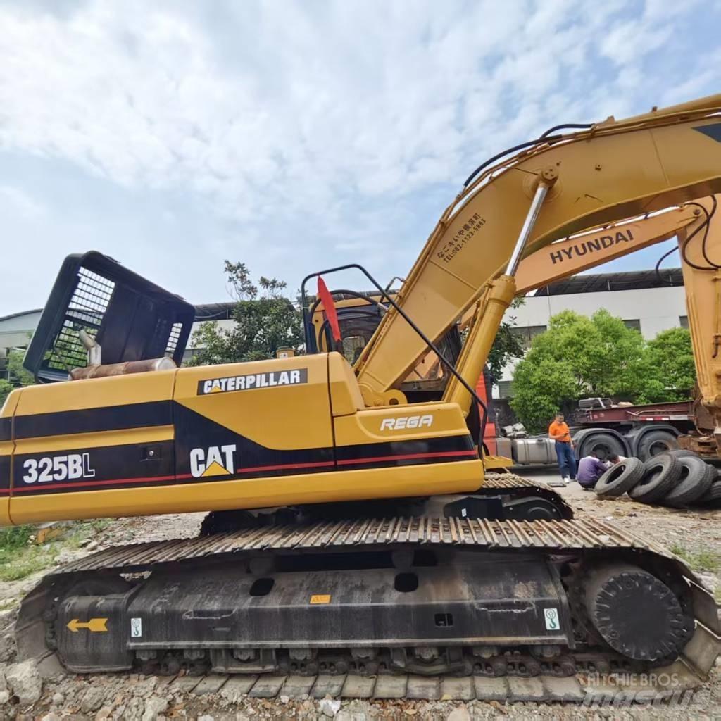 CAT 325 B L Koparki gąsienicowe
