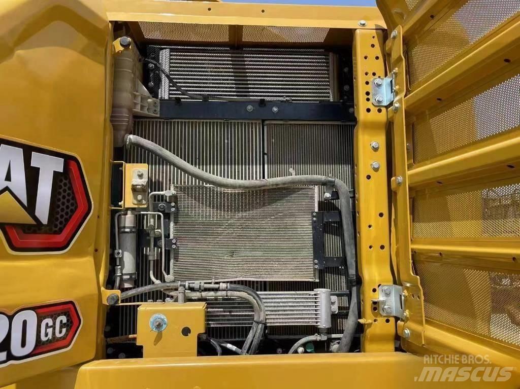 CAT 320GC Koparki gąsienicowe