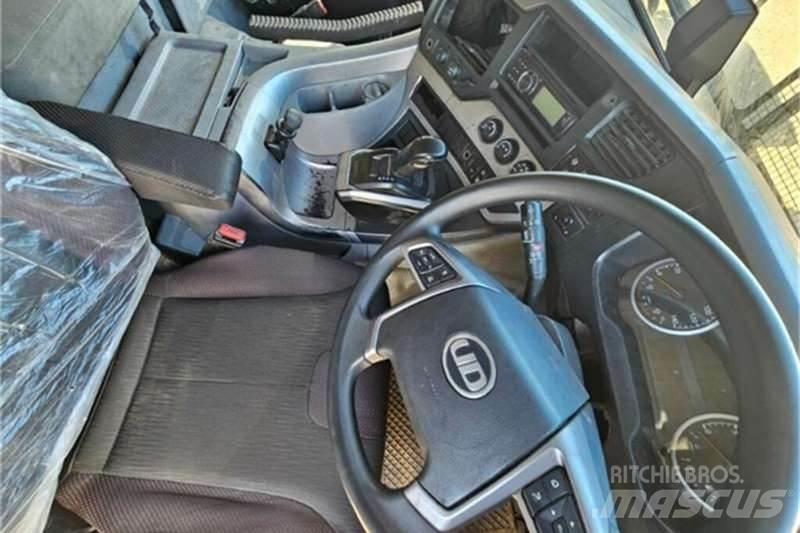 UD TRUCKS QUON Inne