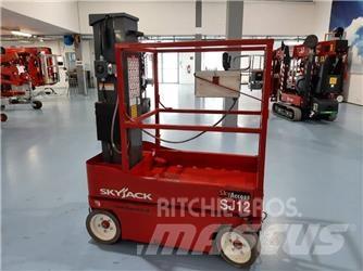 SkyJack SJ 12 Podnośniki masztowe