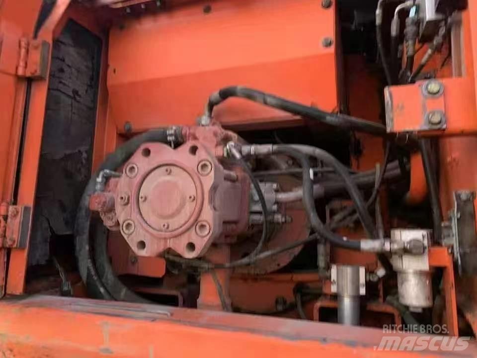 Doosan DH 210 W-7 Koparki kołowe