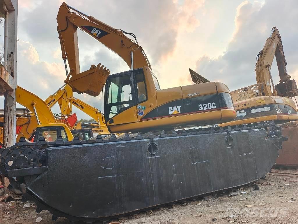 CAT 320 C Koparki pływające - amfibie