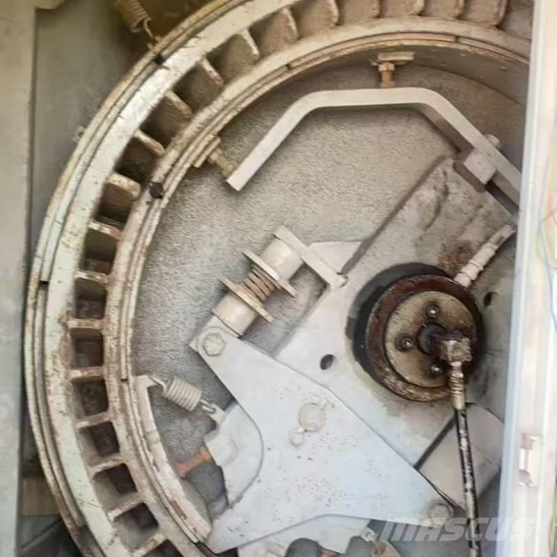 Kobelco 7150 Żurawie gąsienicowe