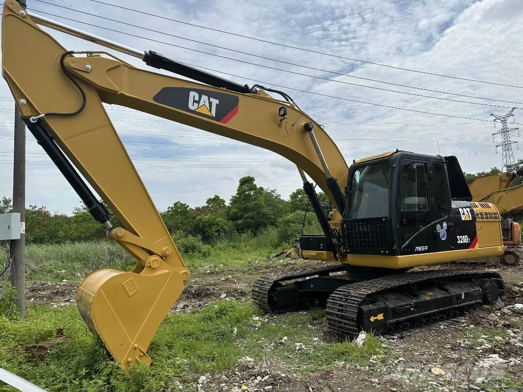 CAT 320 D Koparki gąsienicowe