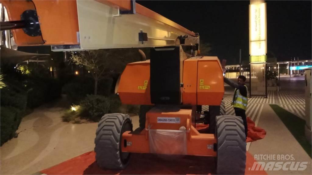 JLG 800AJ Podnośniki przegubowe