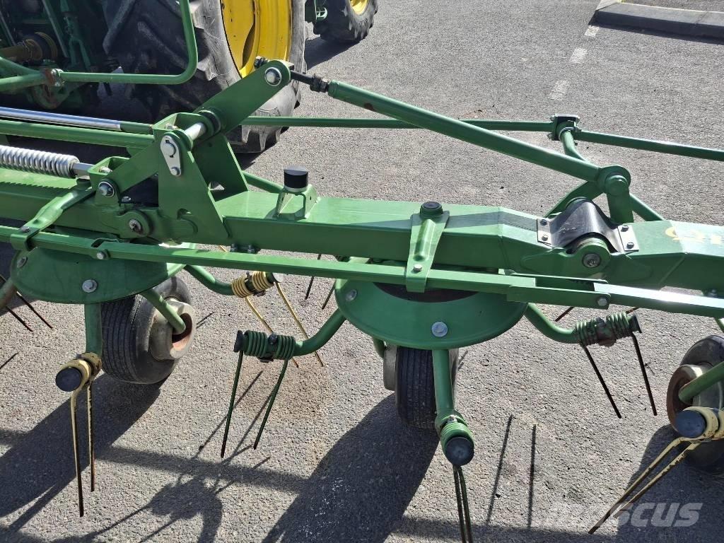 Krone KW 7.92/8 Zgrabiarki i przetrząsacze