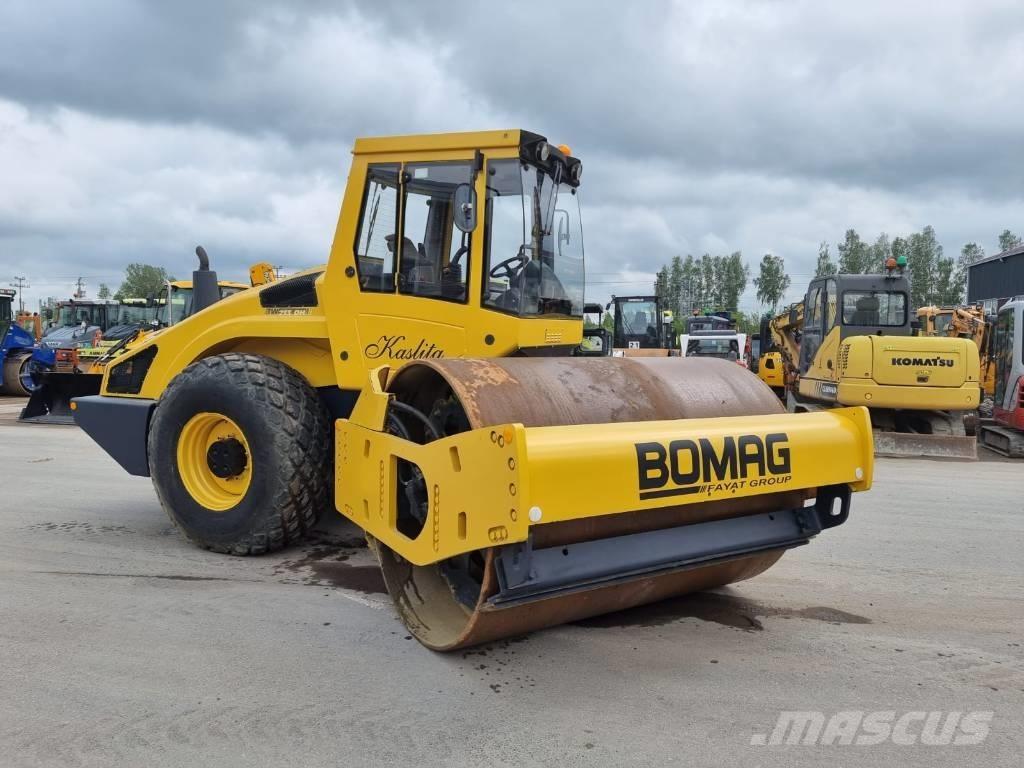 Bomag BW 213 D H-4 Walce jednobębnowe