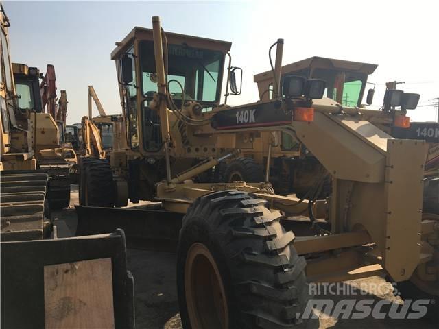 CAT 140K Równiarki