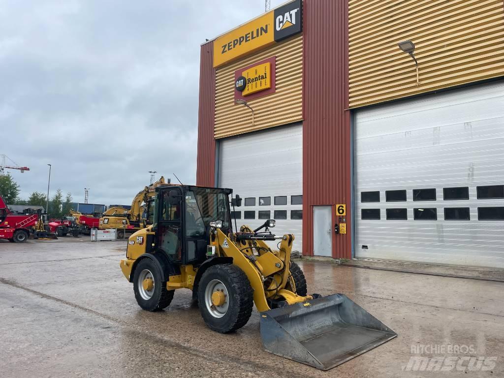 CAT 906 M Ładowarki kołowe
