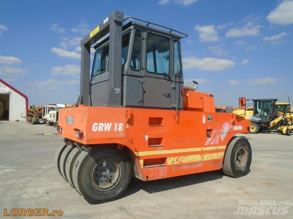 Hamm GRW 18 Walce ogumione
